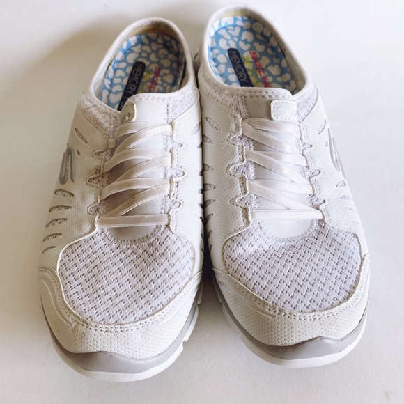 skechers no limits slip on mule